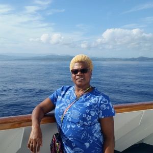 Meet your Posher, Annie